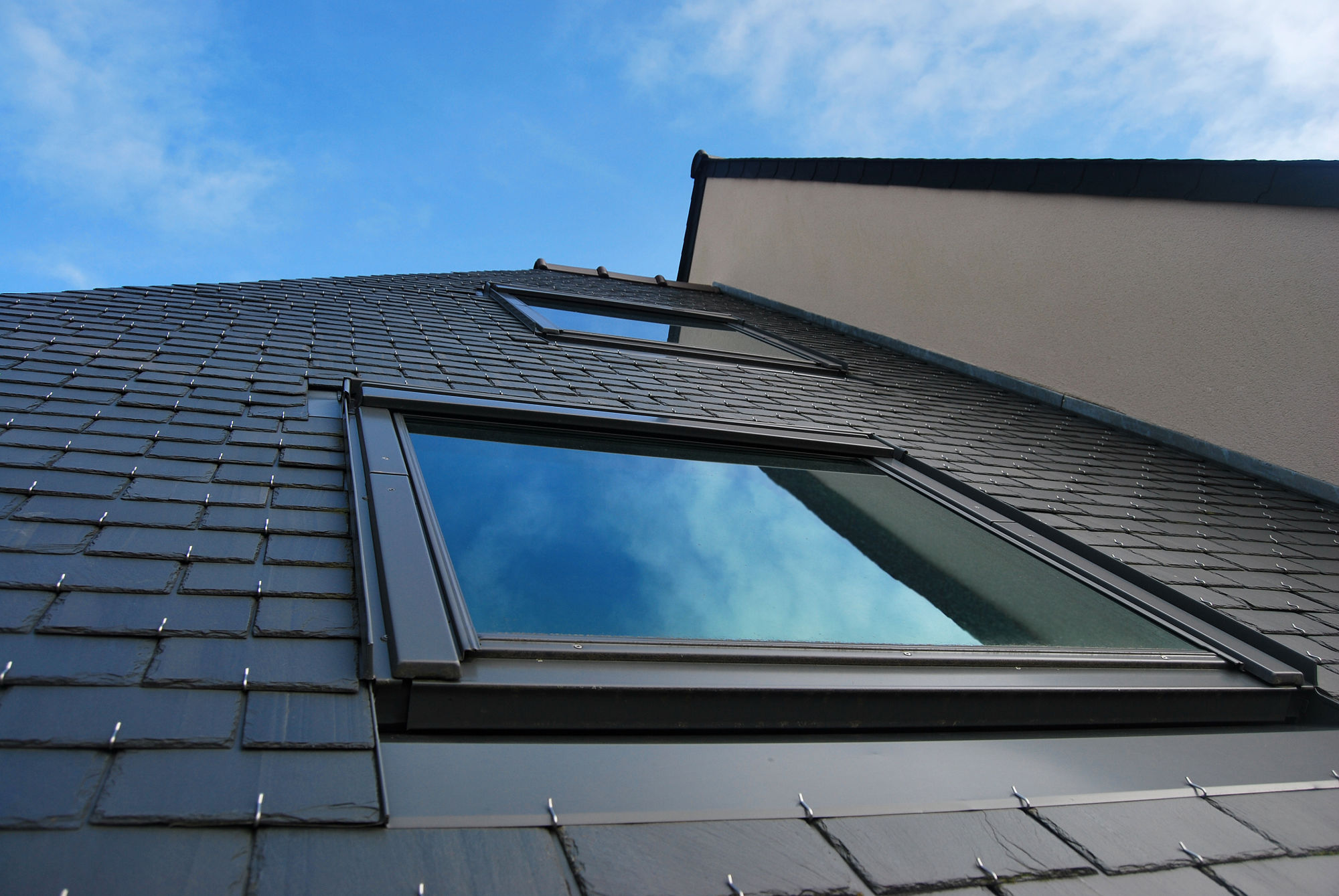 velux sur toiture ardoise